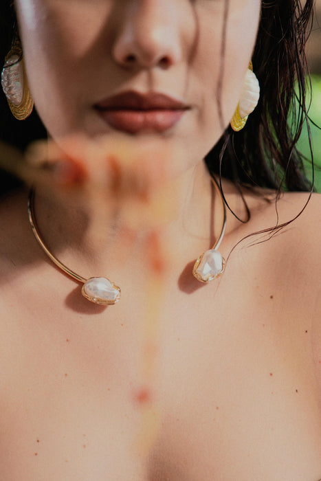 Collana rigida perle