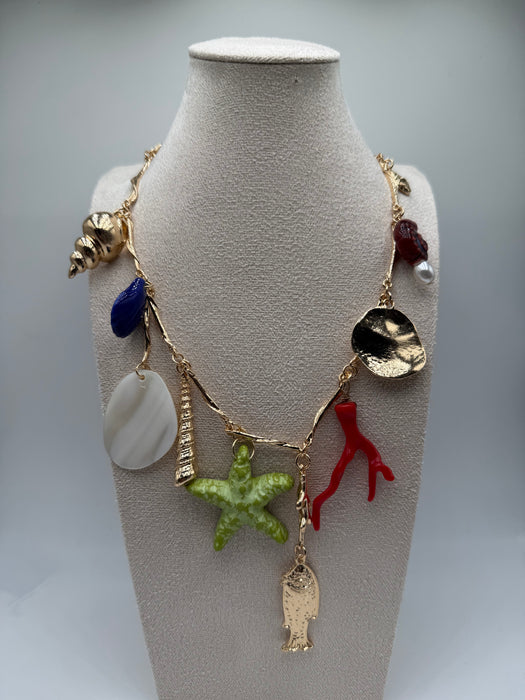 Collana marea